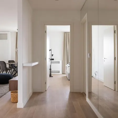 Huge 3 Bedroom With River View * 贝尔格莱德